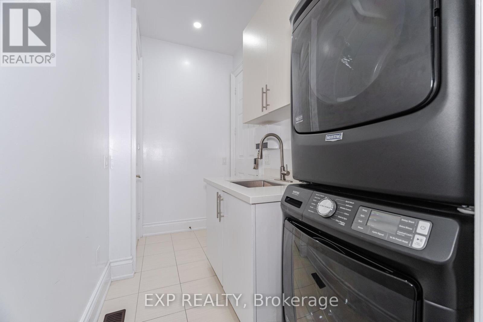 190 Torrey Pines Road, Vaughan (Kleinburg), Ontario  L4H 3N5 - Photo 20 - N12870576