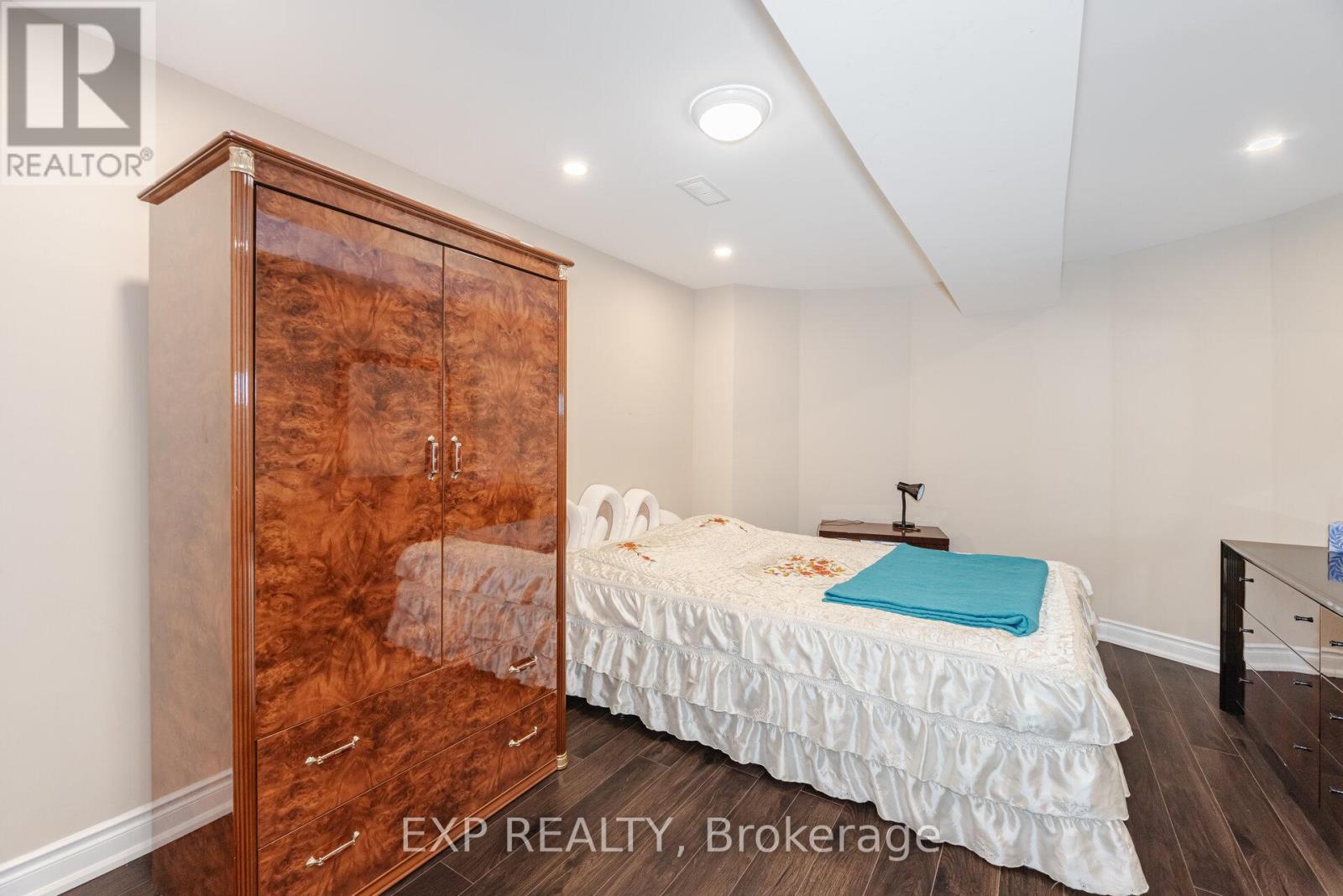 190 Torrey Pines Road, Vaughan (Kleinburg), Ontario  L4H 3N5 - Photo 38 - N12870576