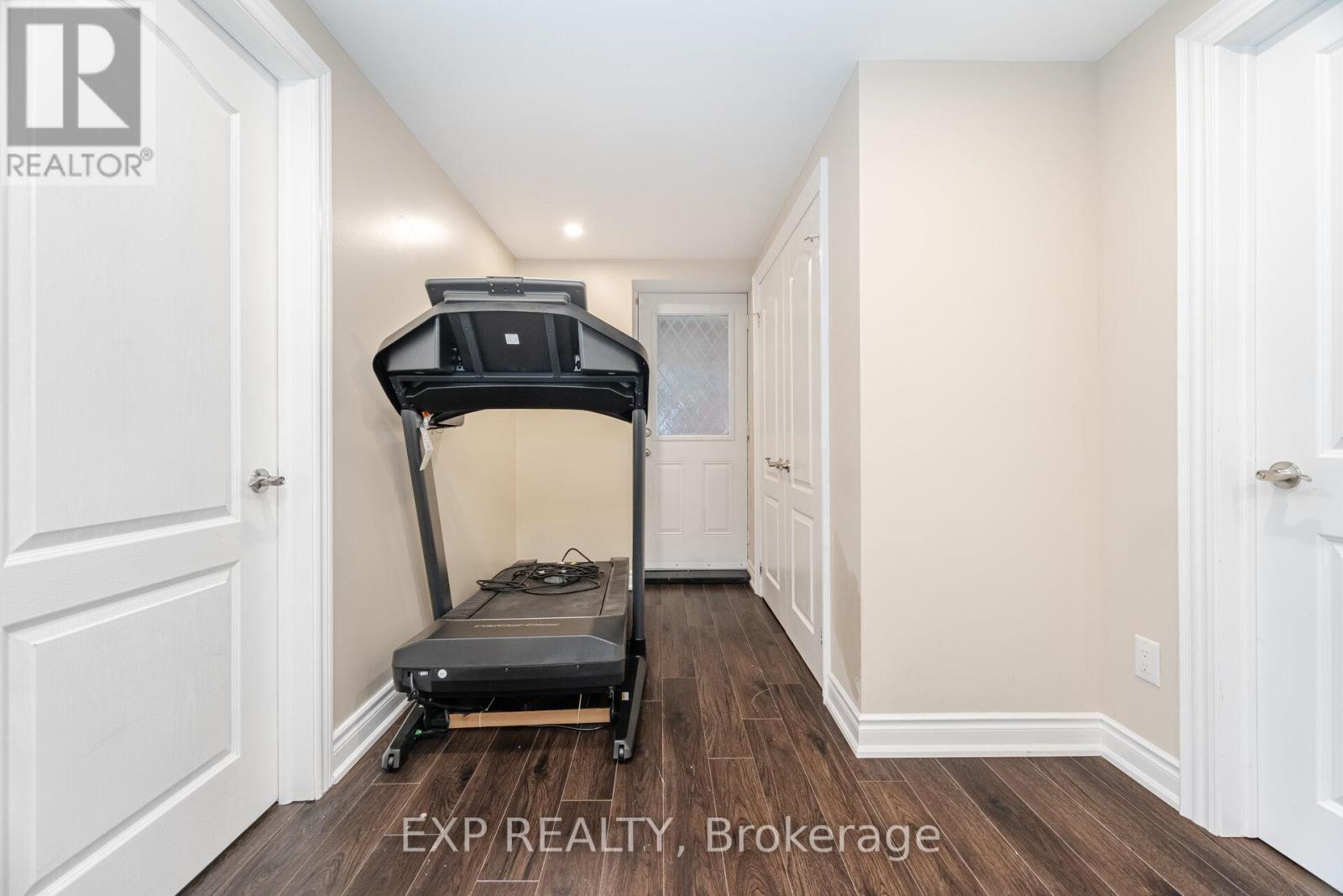 190 Torrey Pines Road, Vaughan (Kleinburg), Ontario  L4H 3N5 - Photo 39 - N12870576