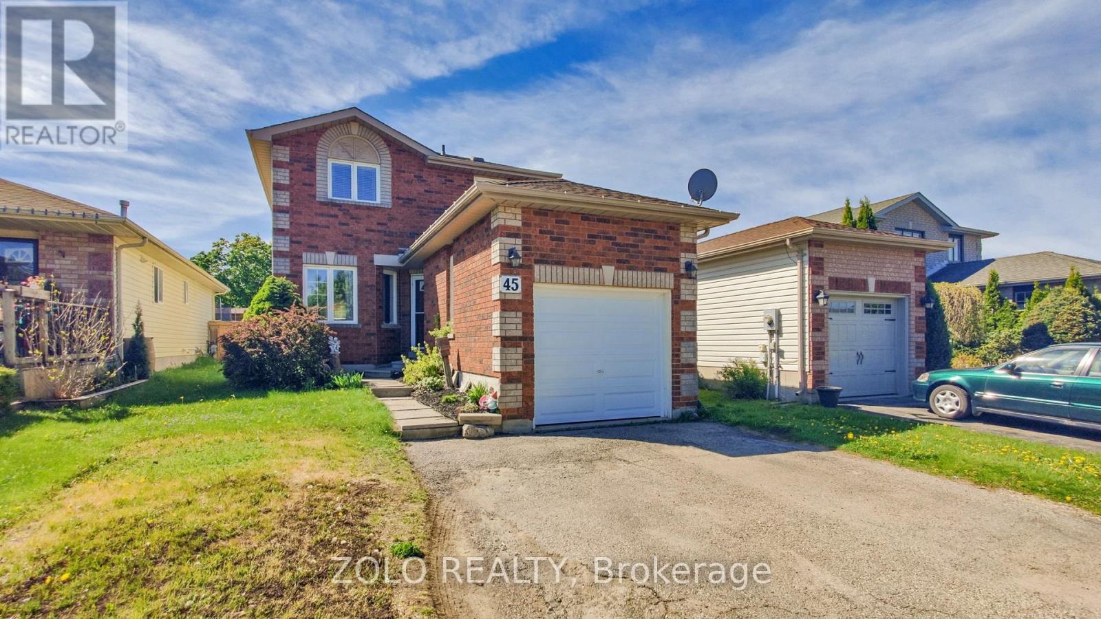 45 Athabaska Road, Barrie (Holly), Ontario  L4N 8E8 - Photo 2 - S12870538