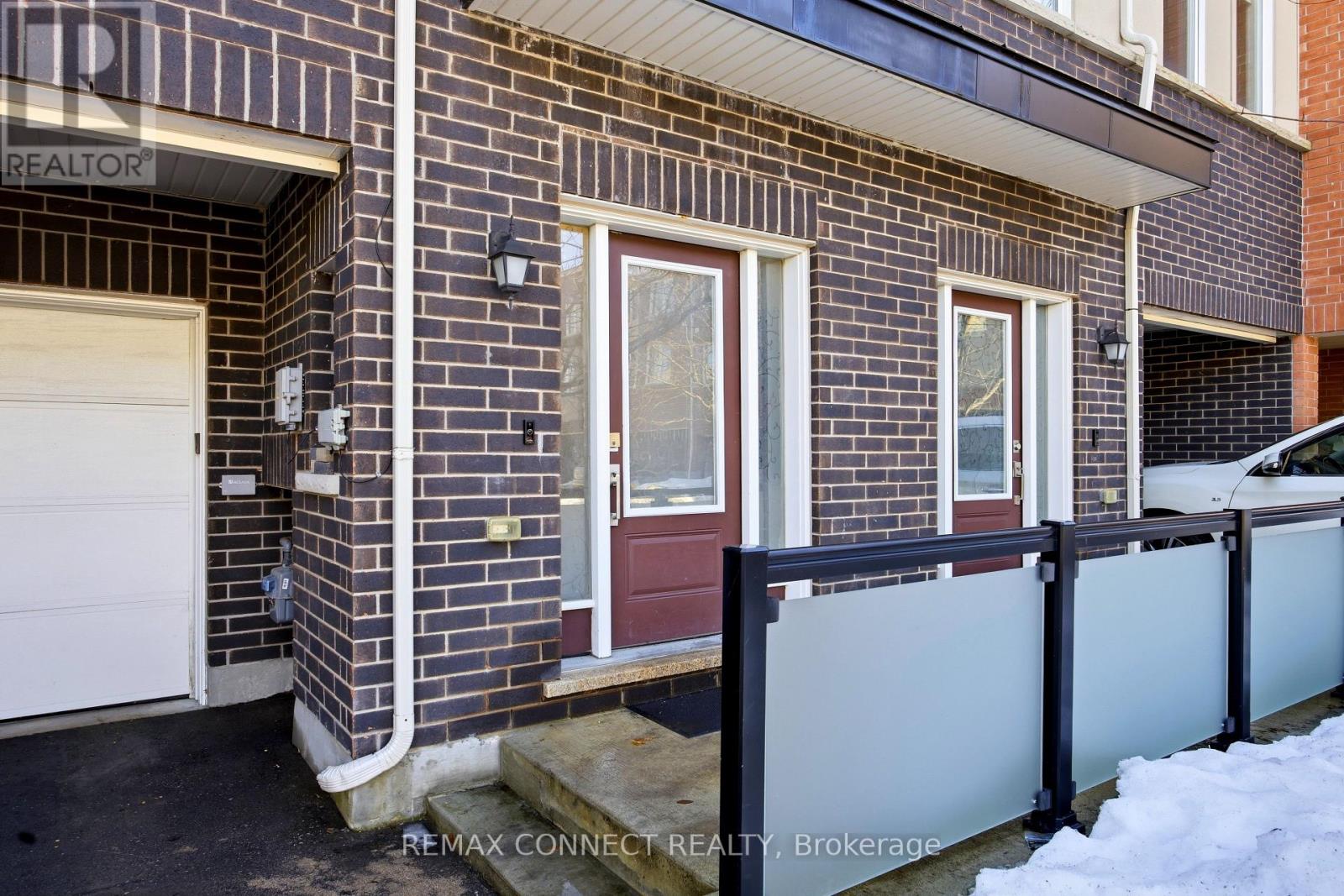 56 Heron Park Place, Toronto, Ontario  M1E 0B8 - Photo 2 - E12862242