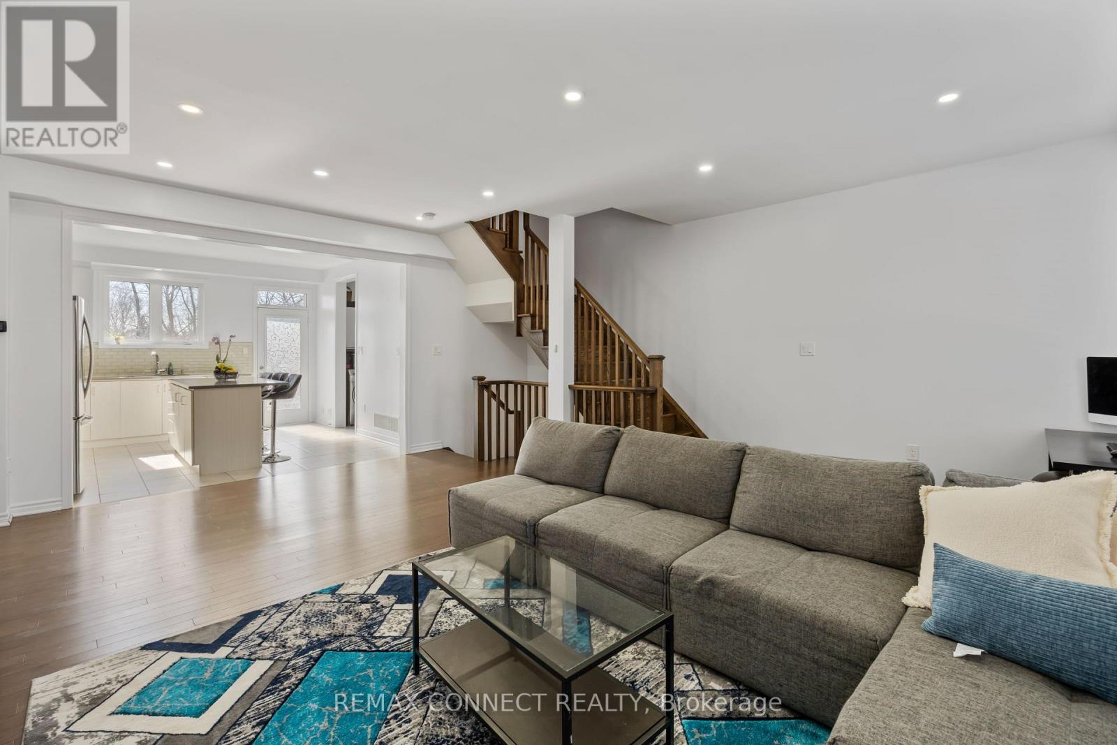 56 Heron Park Place, Toronto, Ontario  M1E 0B8 - Photo 12 - E12862242