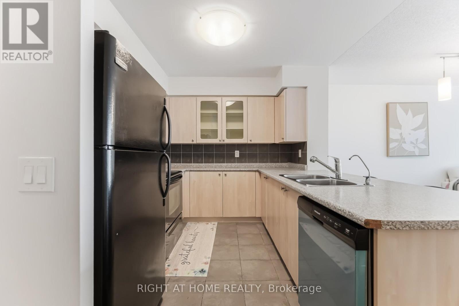 1901 - 235 Sherway Gardens, Toronto, Ontario  M9C 0A2 - Photo 15 - W12869174