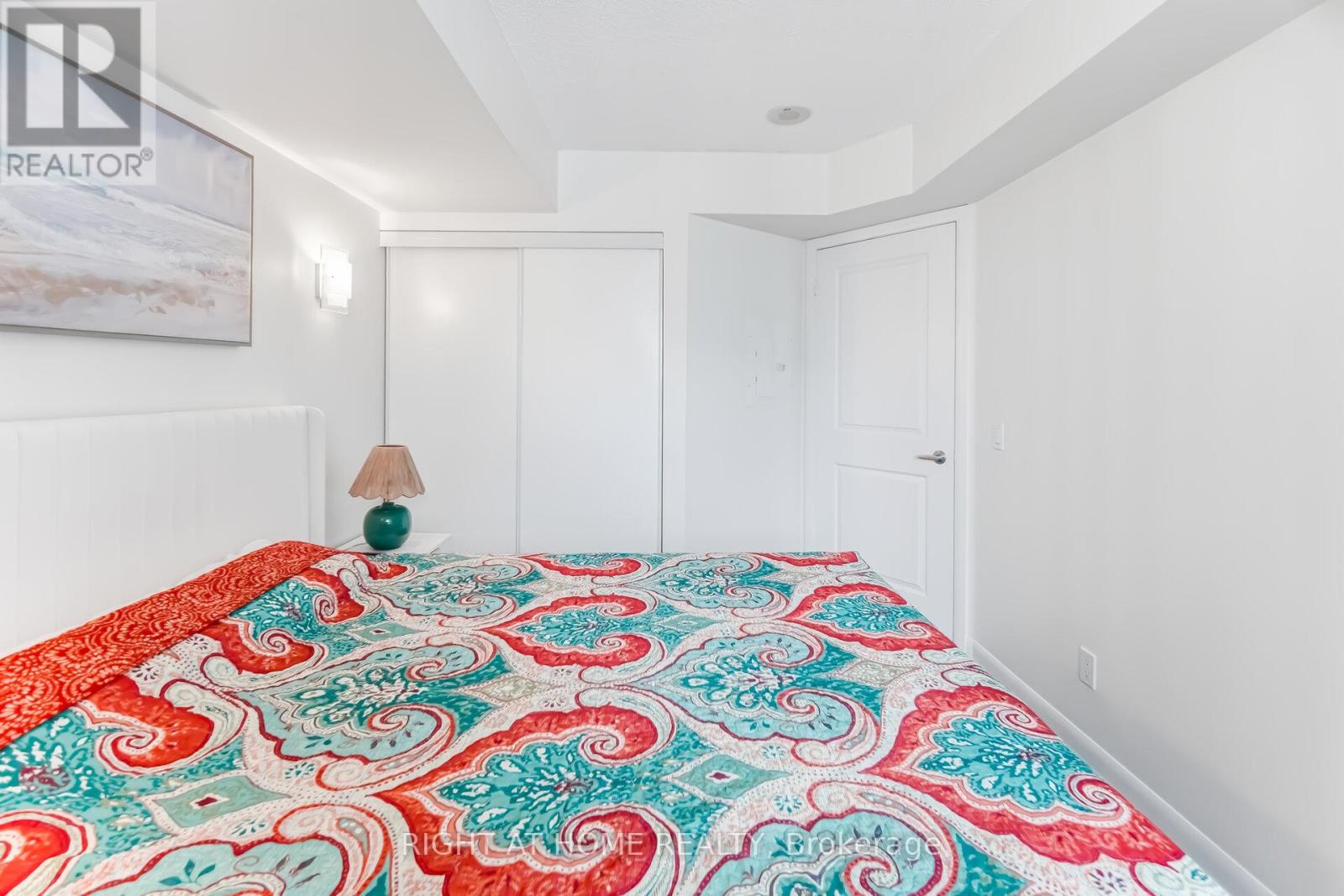 1901 - 235 Sherway Gardens, Toronto, Ontario  M9C 0A2 - Photo 31 - W12869174