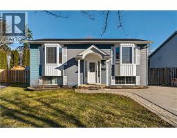 17 ANDERSON Crescent, Smithville, Ontario