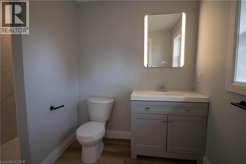 539 Woodlawn Road Unit# 3, Welland, Ontario  L3C 3K2 - Photo 9 - 40810053