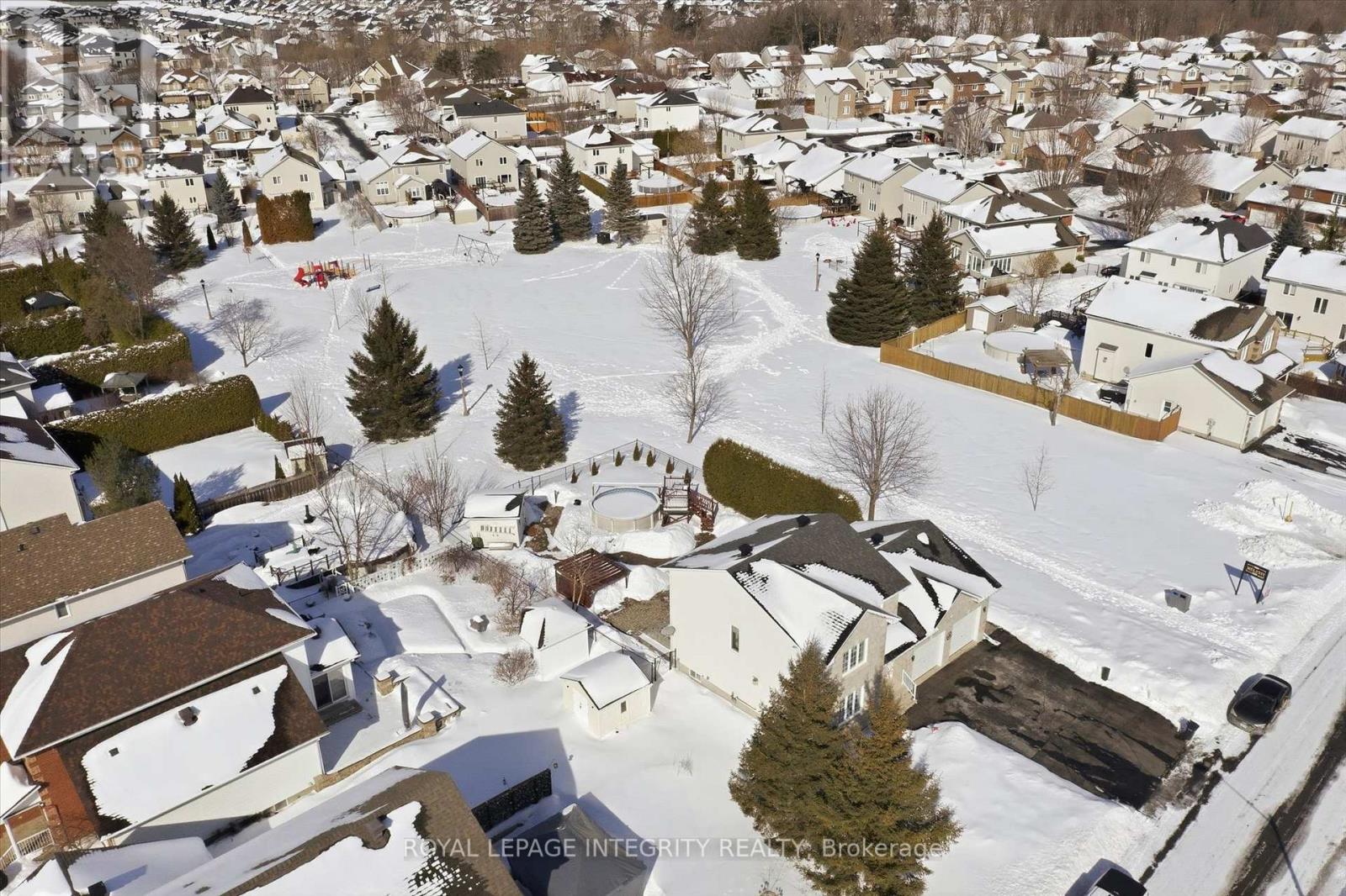 36 Frontenac Boulevard, Russell, Ontario  K0A 1W0 - Photo 49 - X12833104