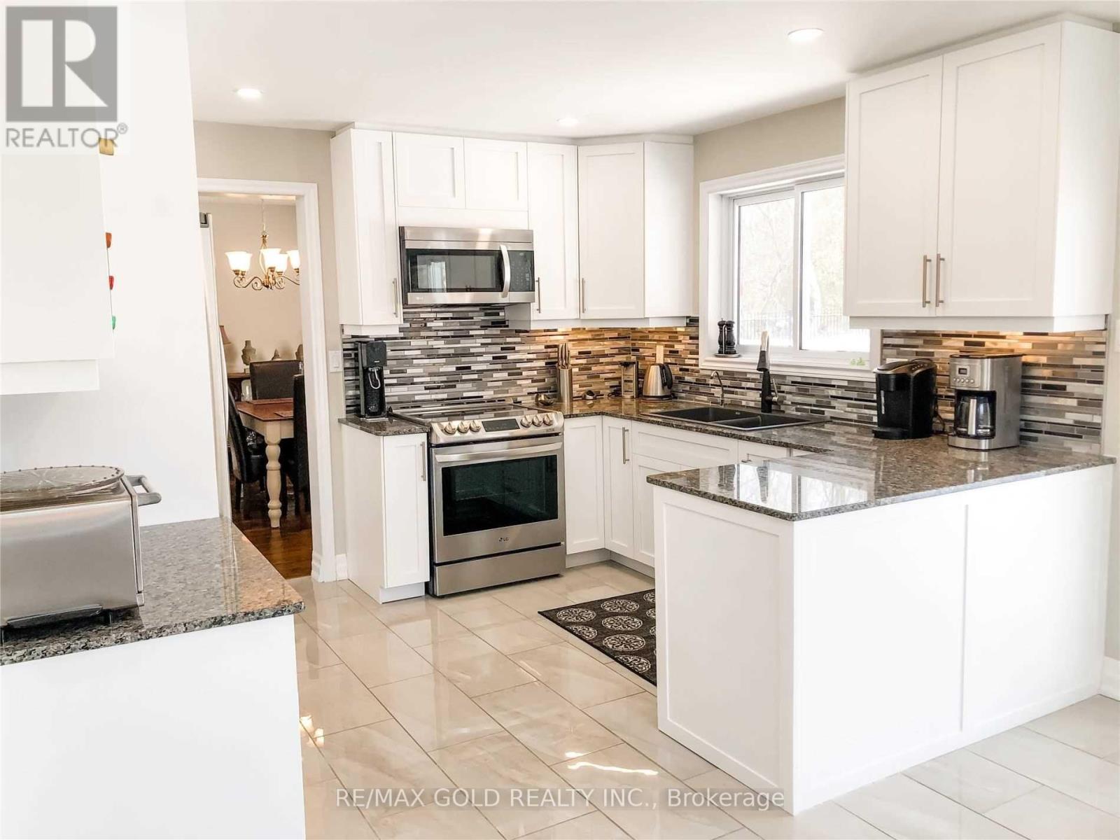 4 Glassford Court, Caledon, Ontario  L7K 0K7 - Photo 8 - W12870392