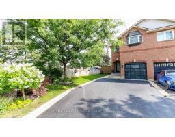 20 MANETT CRESCENT, Brampton, Ontario