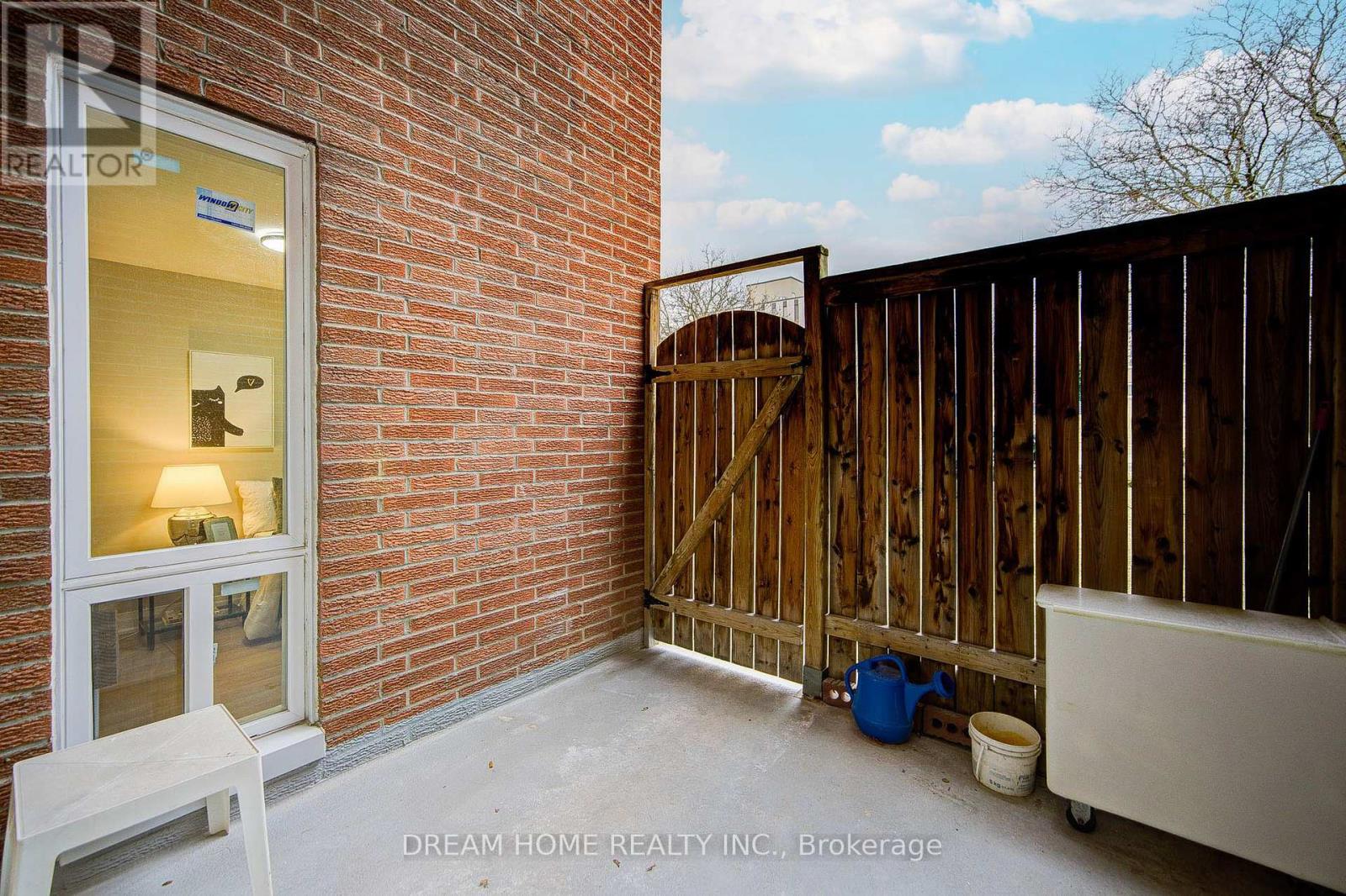 163 - 1395 Williamsport Drive, Mississauga (Applewood), Ontario  L4X 2T4 - Photo 28 - W12870596