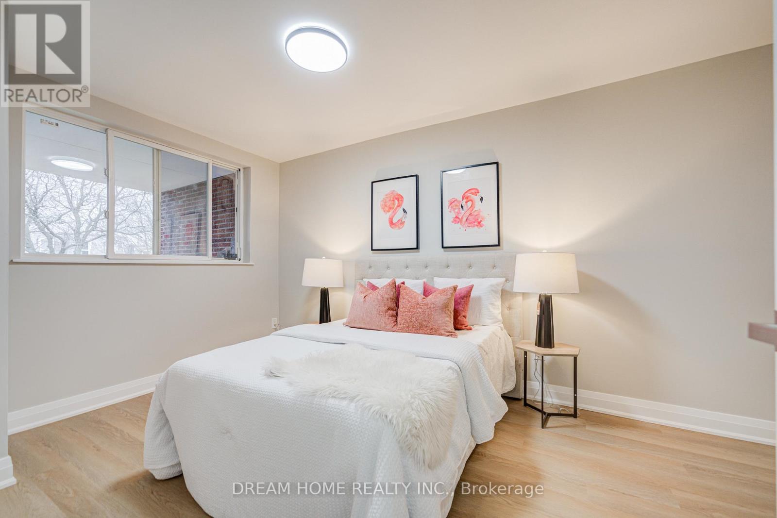 163 - 1395 Williamsport Drive, Mississauga (Applewood), Ontario  L4X 2T4 - Photo 36 - W12870596