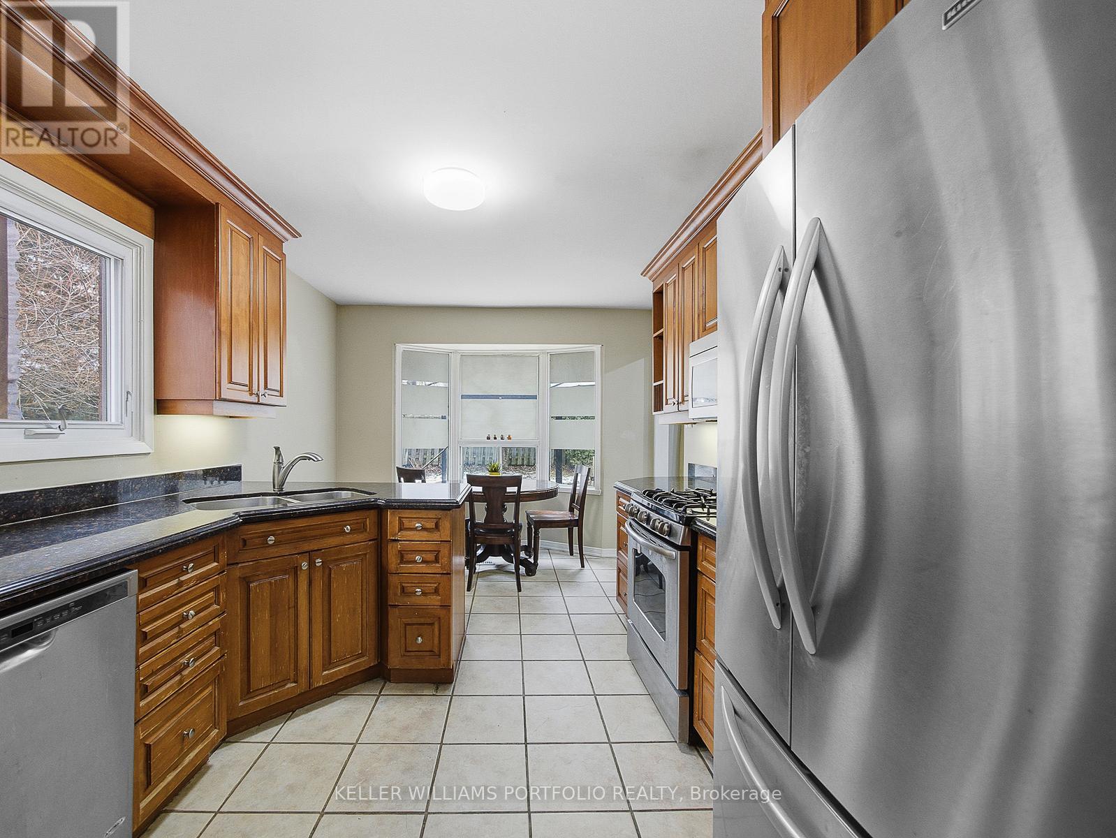 Upper - 3067 Ilomar Court, Mississauga (Meadowvale), Ontario  L5N 5B5 - Photo 25 - W12870614