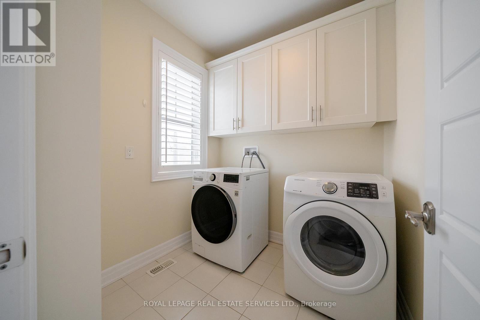 3209 Daisy Way, Oakville (Go Glenorchy), Ontario  L6M 1L4 - Photo 23 - W12870688