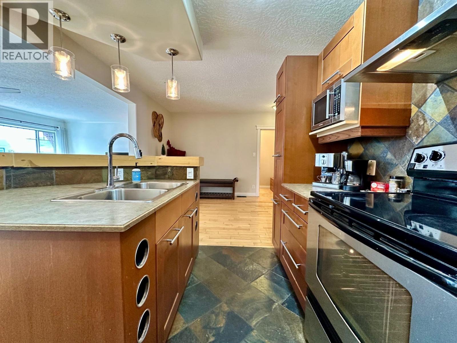 1171 Main Street, Smithers, British Columbia  V0J 2N0 - Photo 26 - C8076906