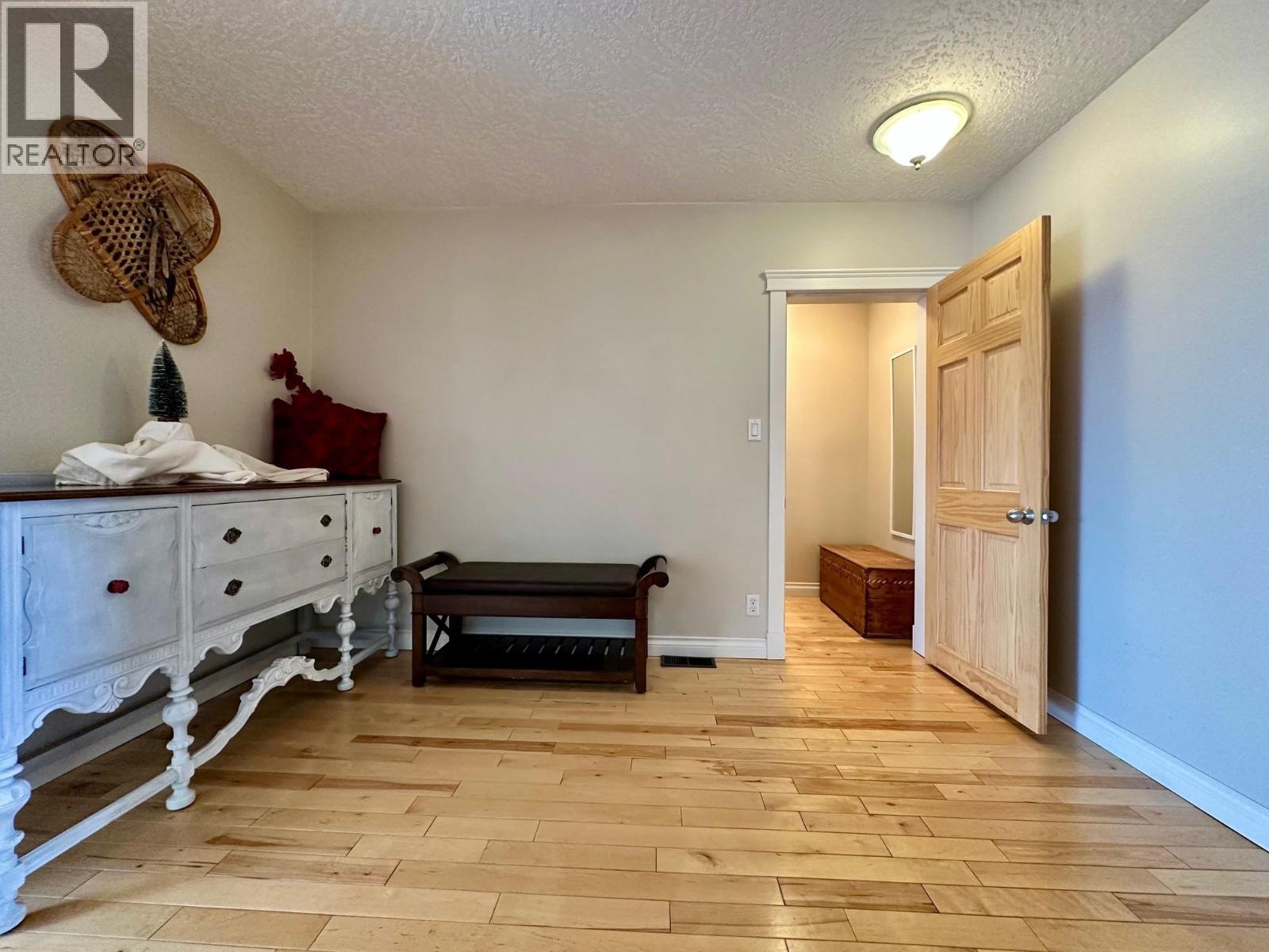 1171 Main Street, Smithers, British Columbia  V0J 2N0 - Photo 36 - C8076906