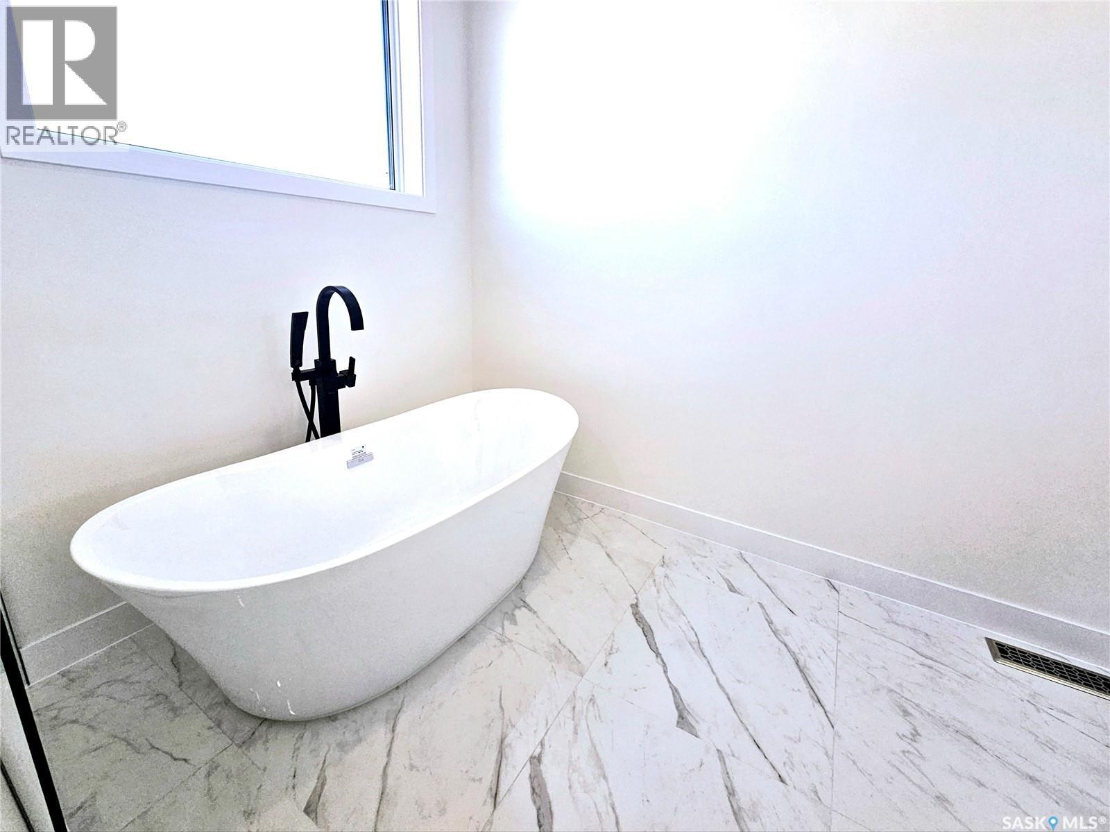 310 Flynn Manor, Saskatoon, Saskatchewan  S7V 0Z4 - Photo 9 - SK030167