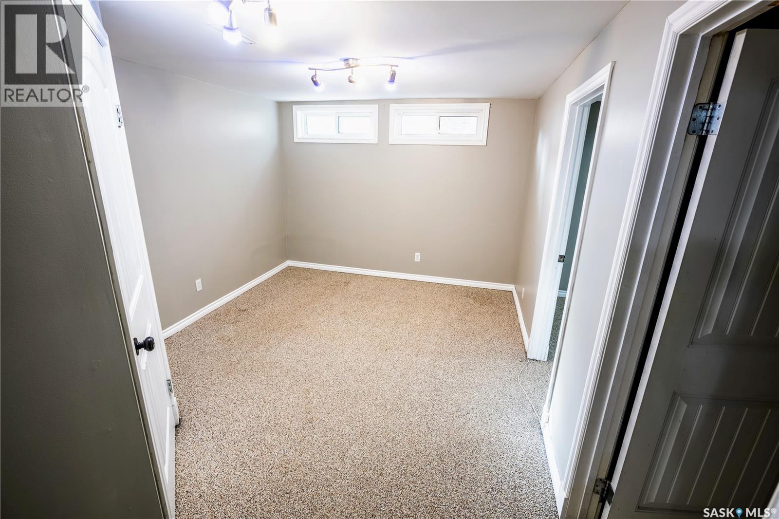 1138 Bogue Avenue, Moose Jaw, Saskatchewan  S6H 4M5 - Photo 25 - SK029970