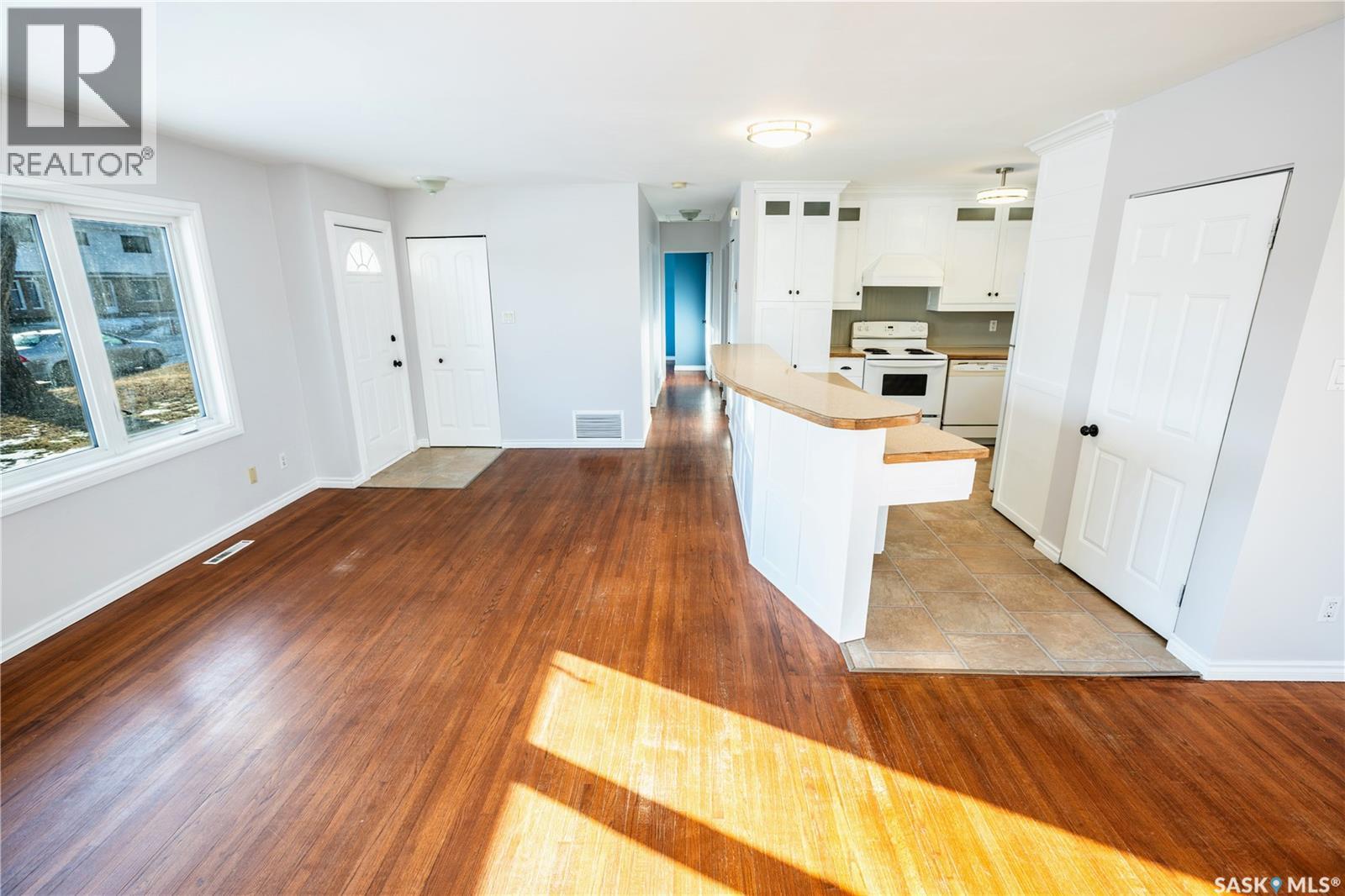 1138 Bogue Avenue, Moose Jaw, Saskatchewan  S6H 4M5 - Photo 9 - SK029970