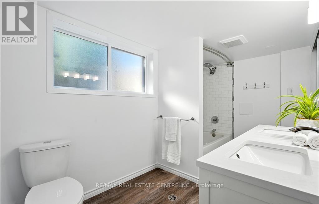 Unit C - 154 Montgomery Road, Kitchener, Ontario  N2H 3P6 - Photo 5 - X12870352