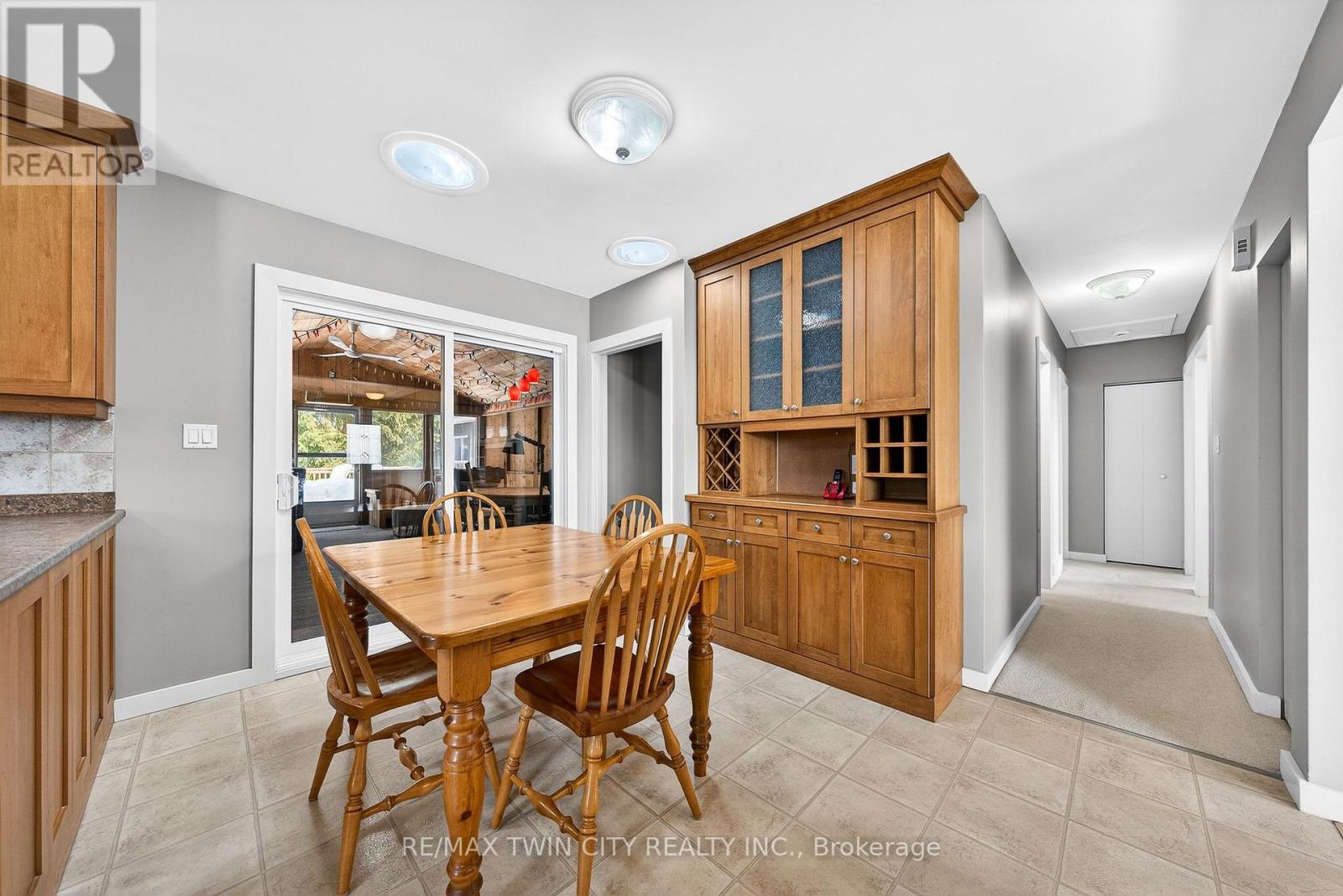 1297 Queens Bush Road, Wellesley, Ontario  N0B 2T0 - Photo 14 - X12870470