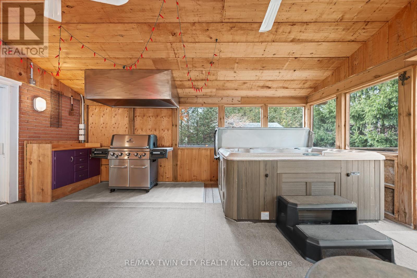 1297 Queens Bush Road, Wellesley, Ontario  N0B 2T0 - Photo 15 - X12870470