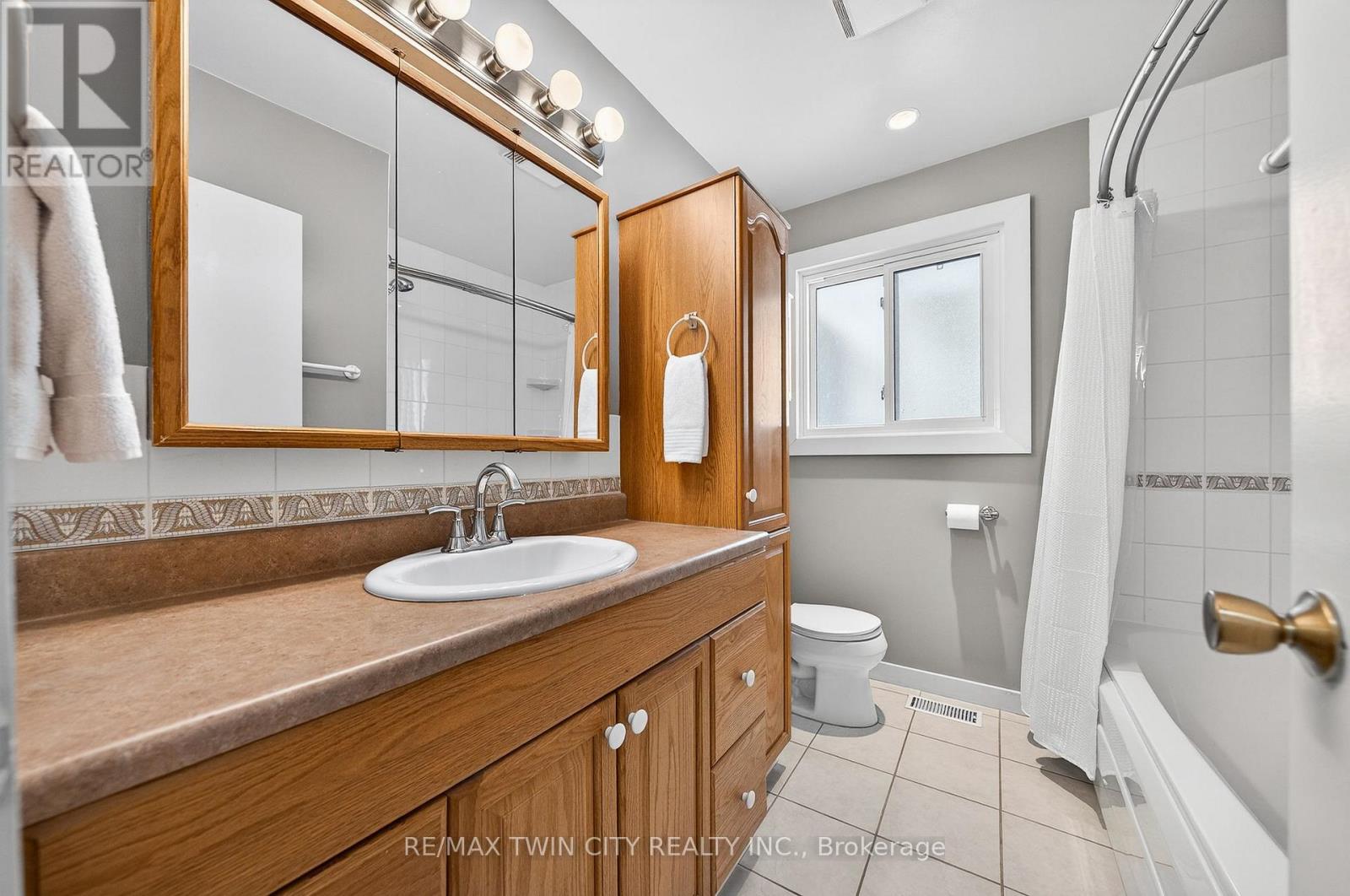 1297 Queens Bush Road, Wellesley, Ontario  N0B 2T0 - Photo 22 - X12870470