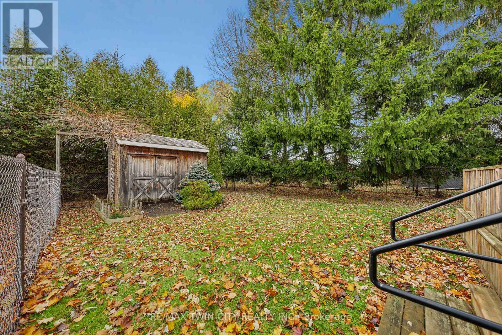 1297 Queens Bush Road, Wellesley, Ontario  N0B 2T0 - Photo 42 - X12870470