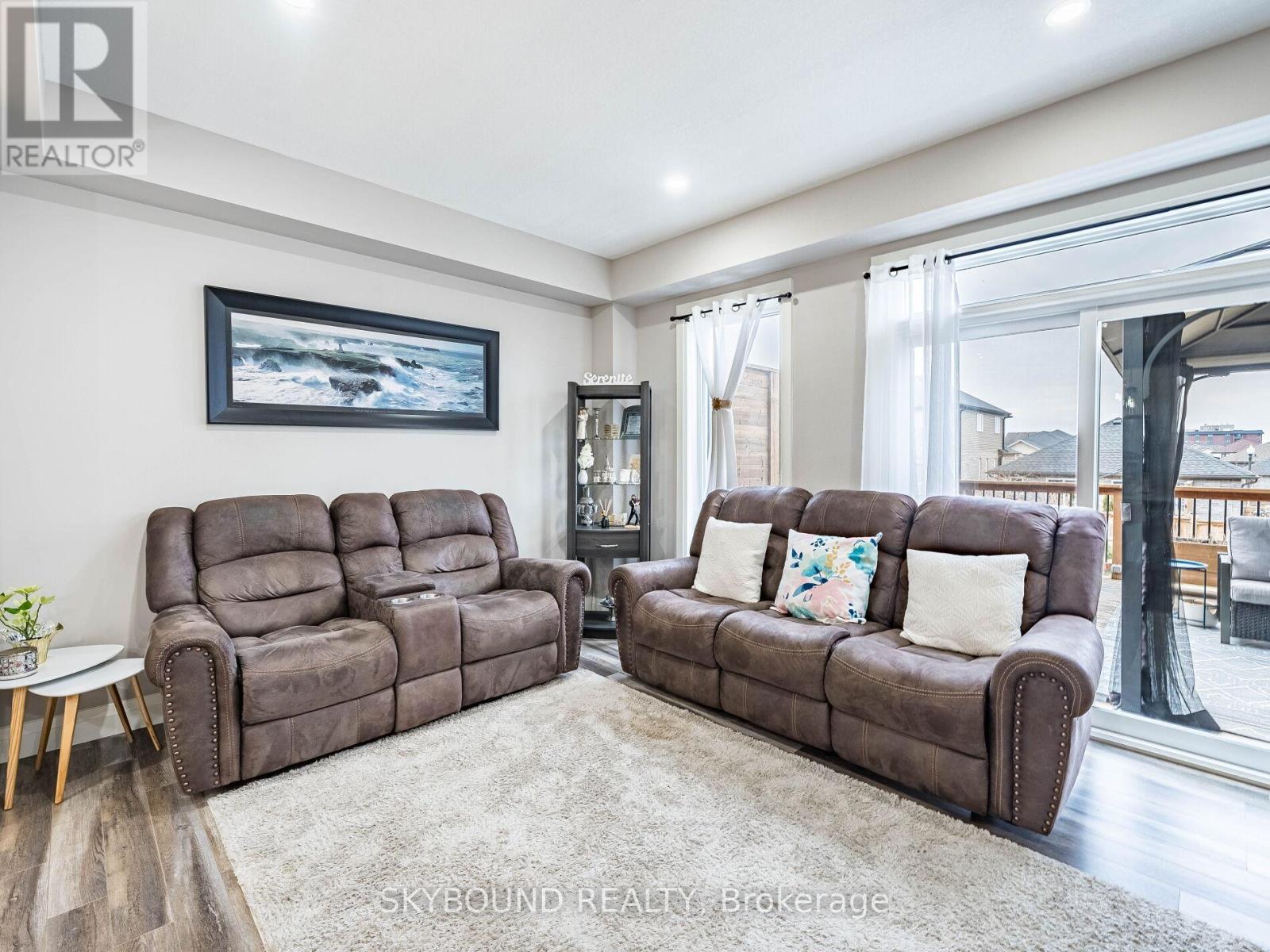 110 Links Crescent, Woodstock, Ontario  N4T 0P5 - Photo 18 - X12870490