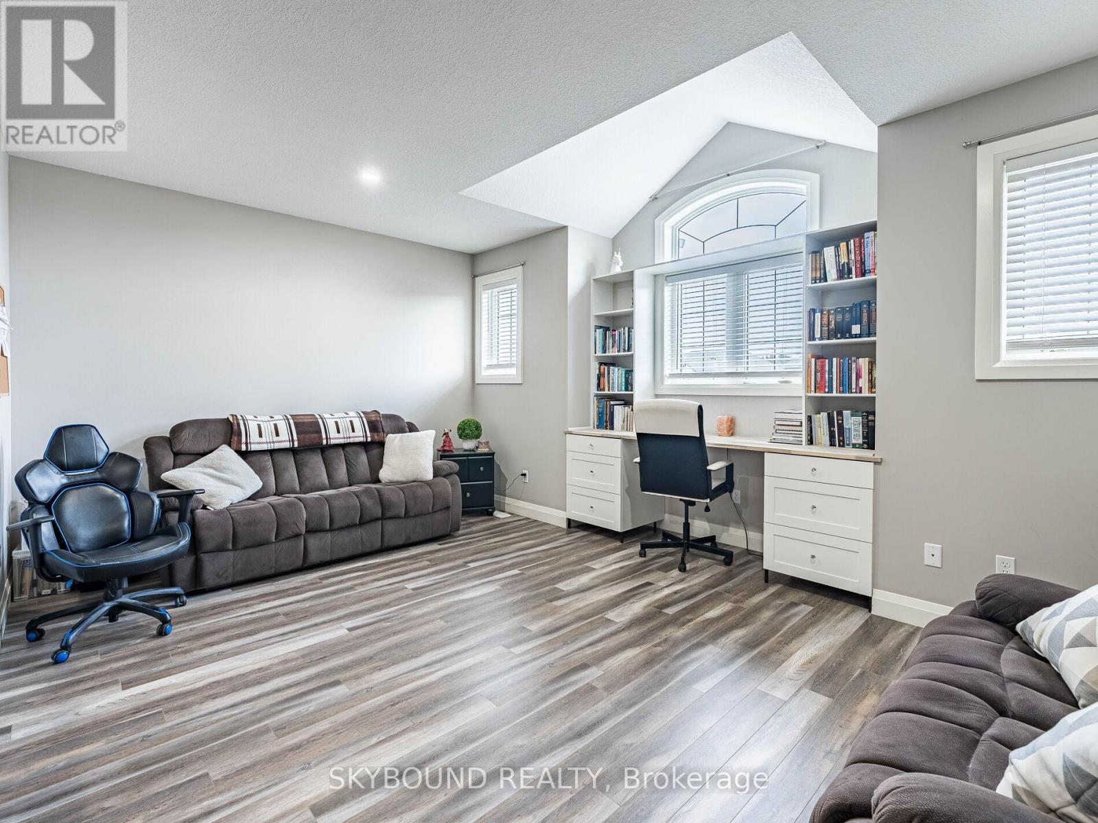 110 Links Crescent, Woodstock, Ontario  N4T 0P5 - Photo 20 - X12870490