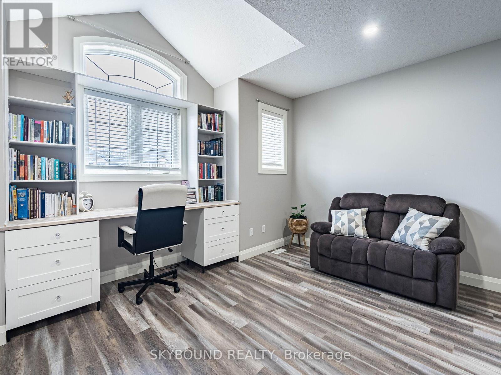 110 Links Crescent, Woodstock, Ontario  N4T 0P5 - Photo 22 - X12870490