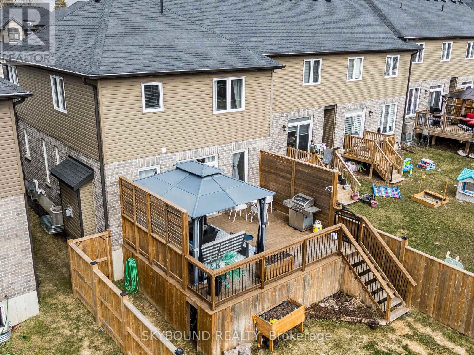 110 Links Crescent, Woodstock, Ontario  N4T 0P5 - Photo 40 - X12870490