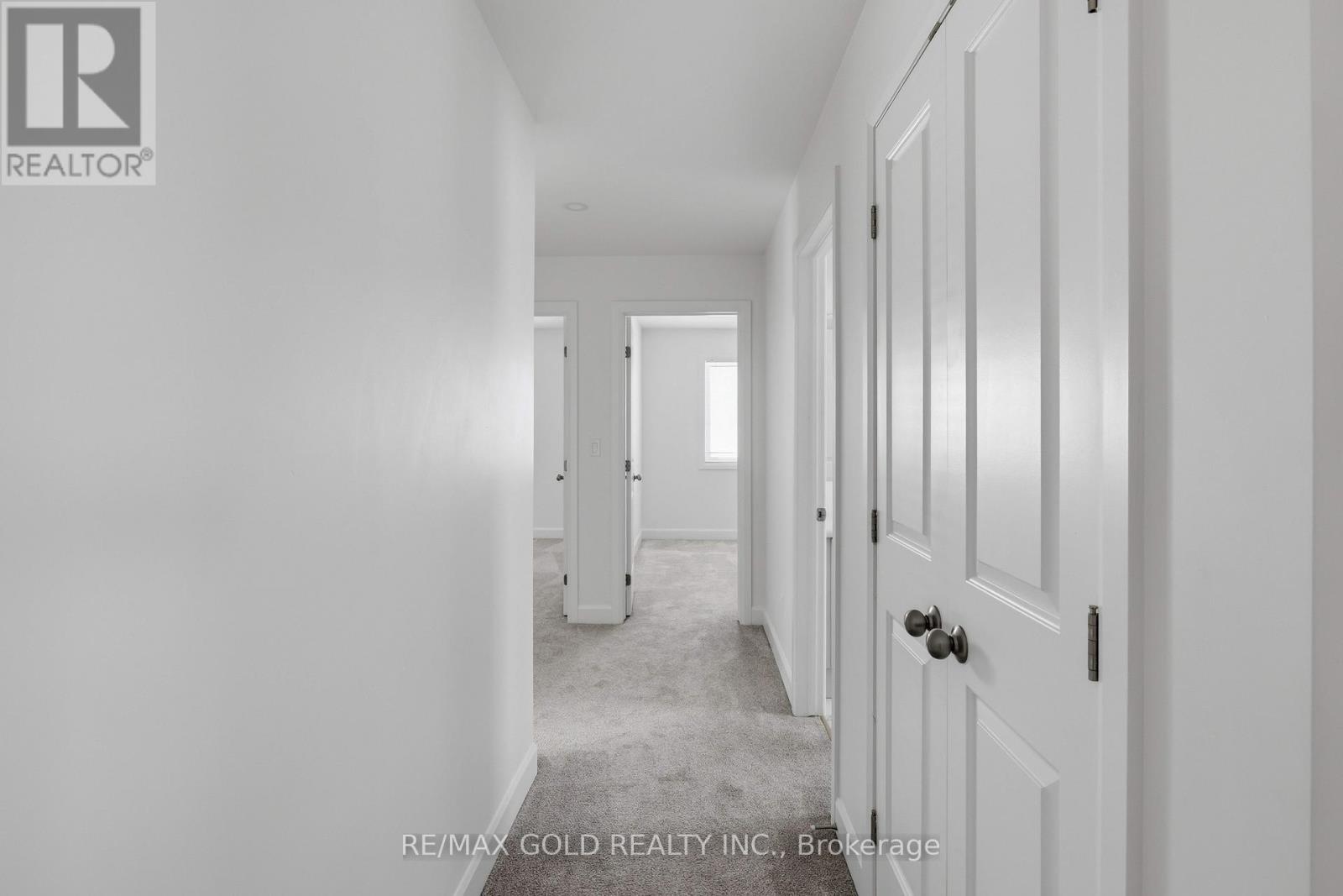 33 Walden Pond Drive, Loyalist (Amherstview), Ontario  K7N 0E7 - Photo 23 - X12870510