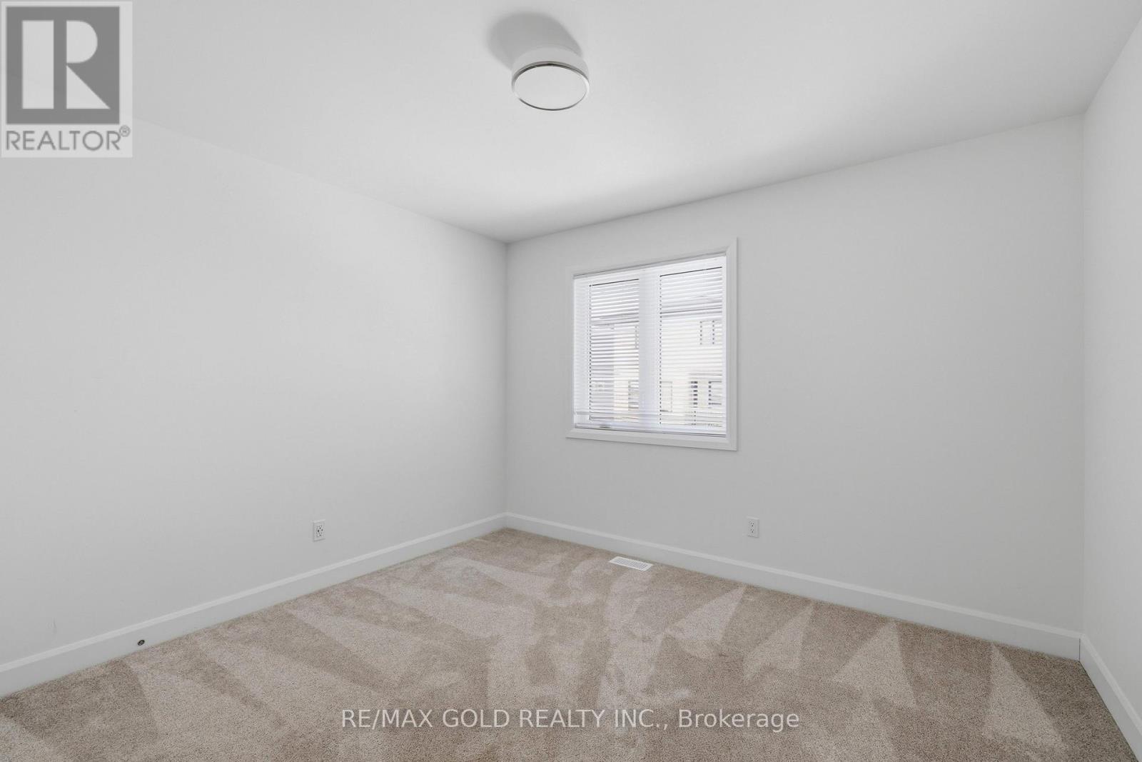 33 Walden Pond Drive, Loyalist (Amherstview), Ontario  K7N 0E7 - Photo 30 - X12870510