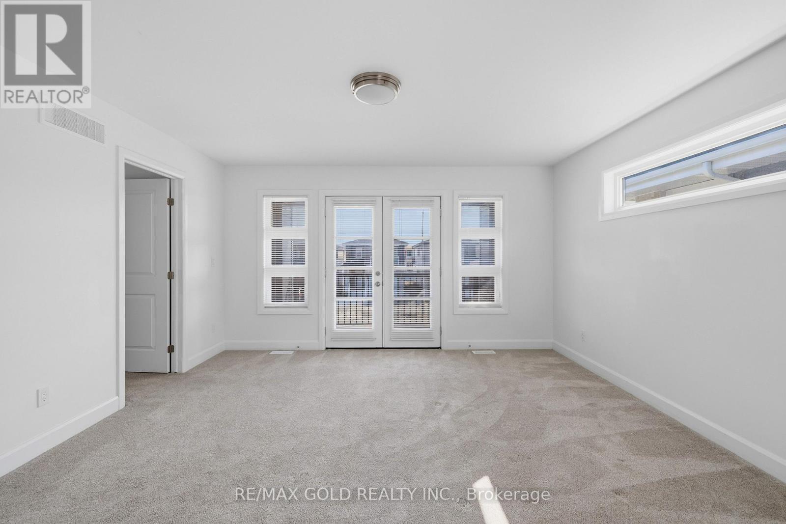 33 Walden Pond Drive, Loyalist (Amherstview), Ontario  K7N 0E7 - Photo 40 - X12870510