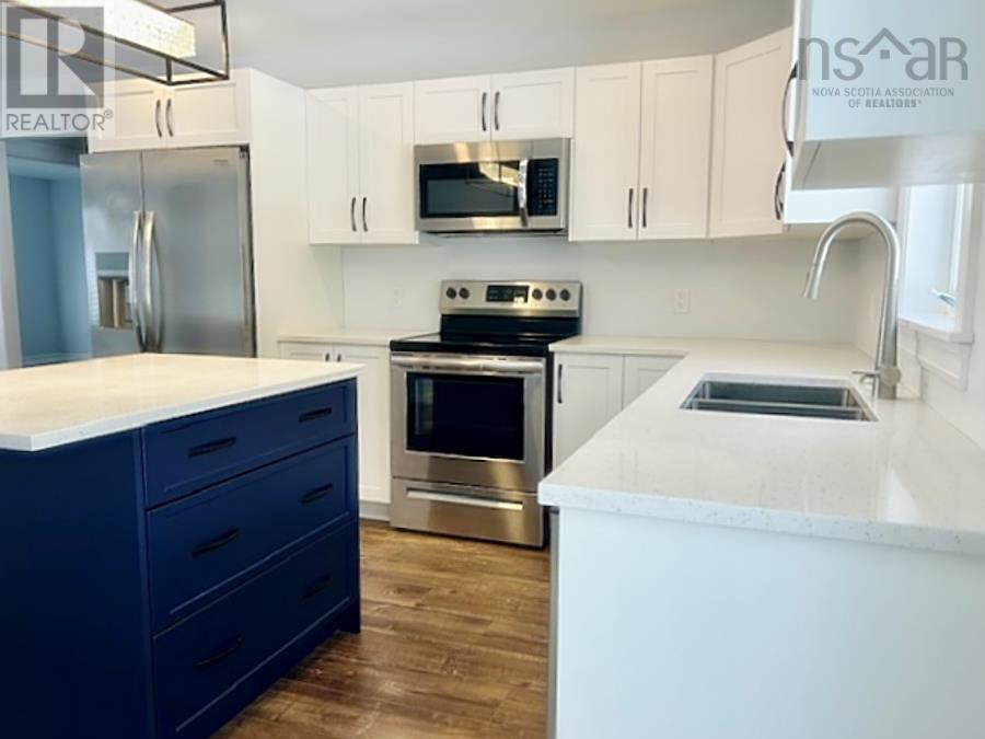 144 Winburn Avenue, Northwood Estates, Bridgewater, Nova Scotia  B4V 3S9 - Photo 7 - 202528859