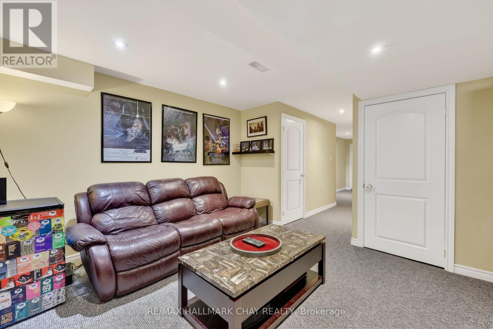 83 Beare Trail, Newmarket, Ontario  L3X 3B3 - Photo 21 - N12868088