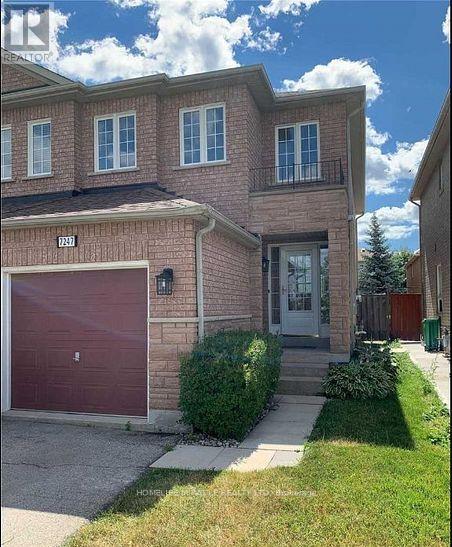 7247 Lowville Heights, Mississauga, Ontario  L5N 8L3 - Photo 4 - W12869842