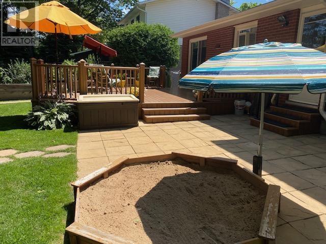 124 Pleasant Dr, Sault Ste. Marie, Ontario  P6B 4E2 - Photo 32 - SM260088