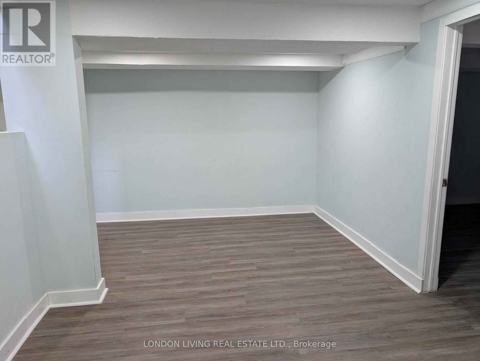 20 Edgemere Crescent, London South, Ontario  N5Z 4M5 - Photo 15 - X12870712