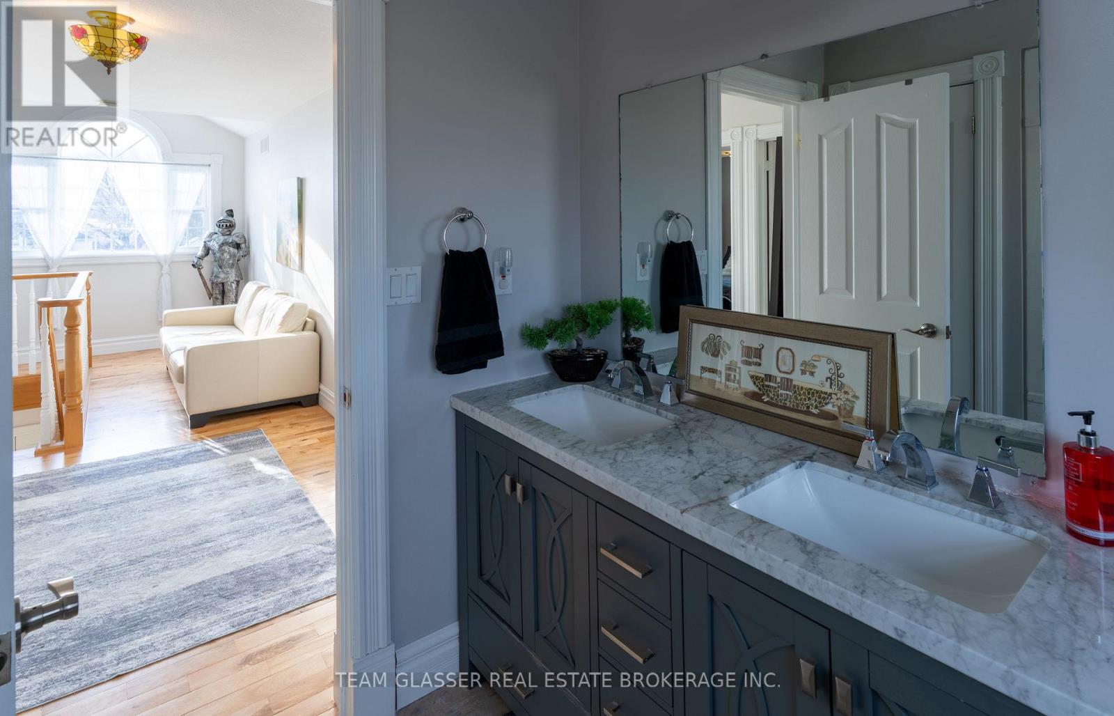 139 Wesley Street, Dutton/dunwich, Ontario  N0L 1J0 - Photo 31 - X12870828