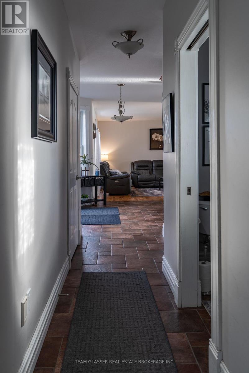 139 Wesley Street, Dutton/dunwich, Ontario  N0L 1J0 - Photo 39 - X12870828