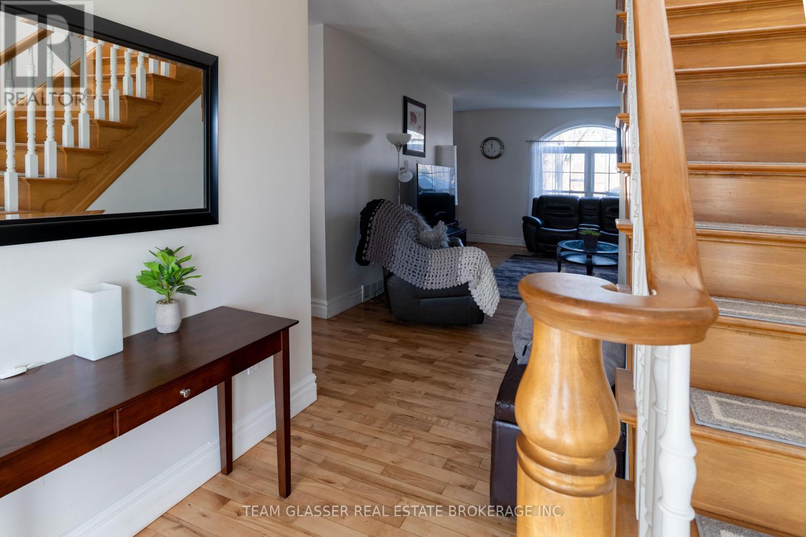 139 Wesley Street, Dutton/dunwich, Ontario  N0L 1J0 - Photo 6 - X12870828