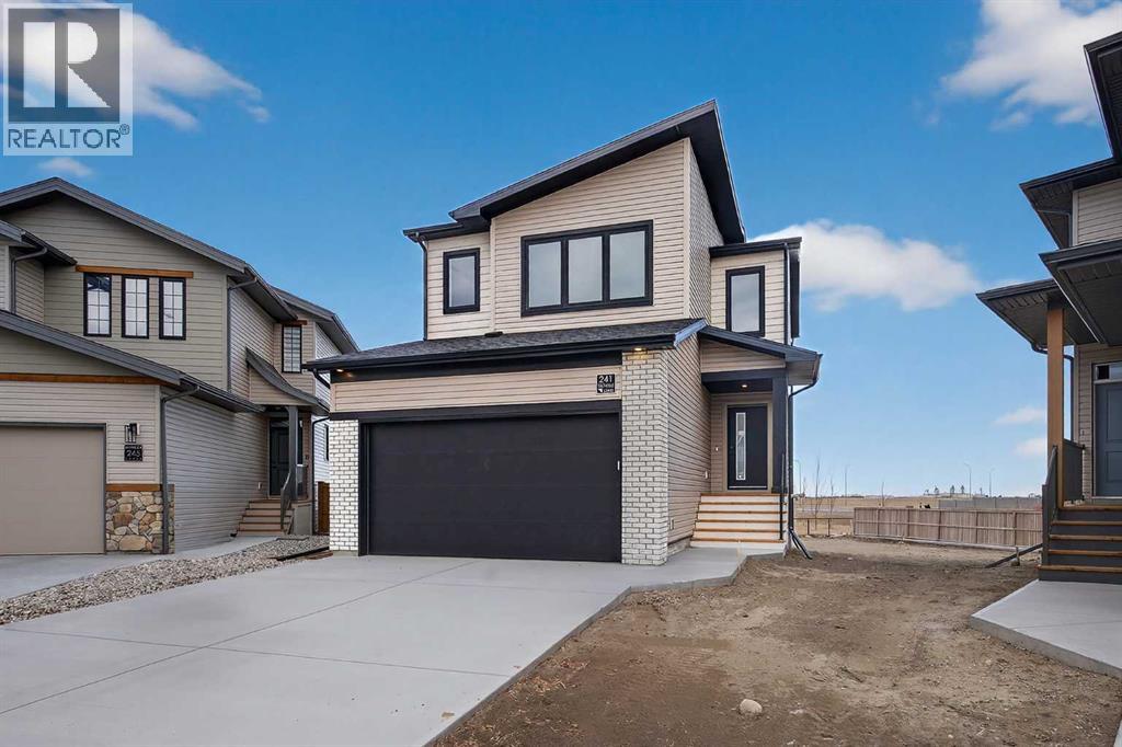 241 Blackwolf Place N, Lethbridge, Alberta  T1H 7J2 - Photo 1 - A2279981