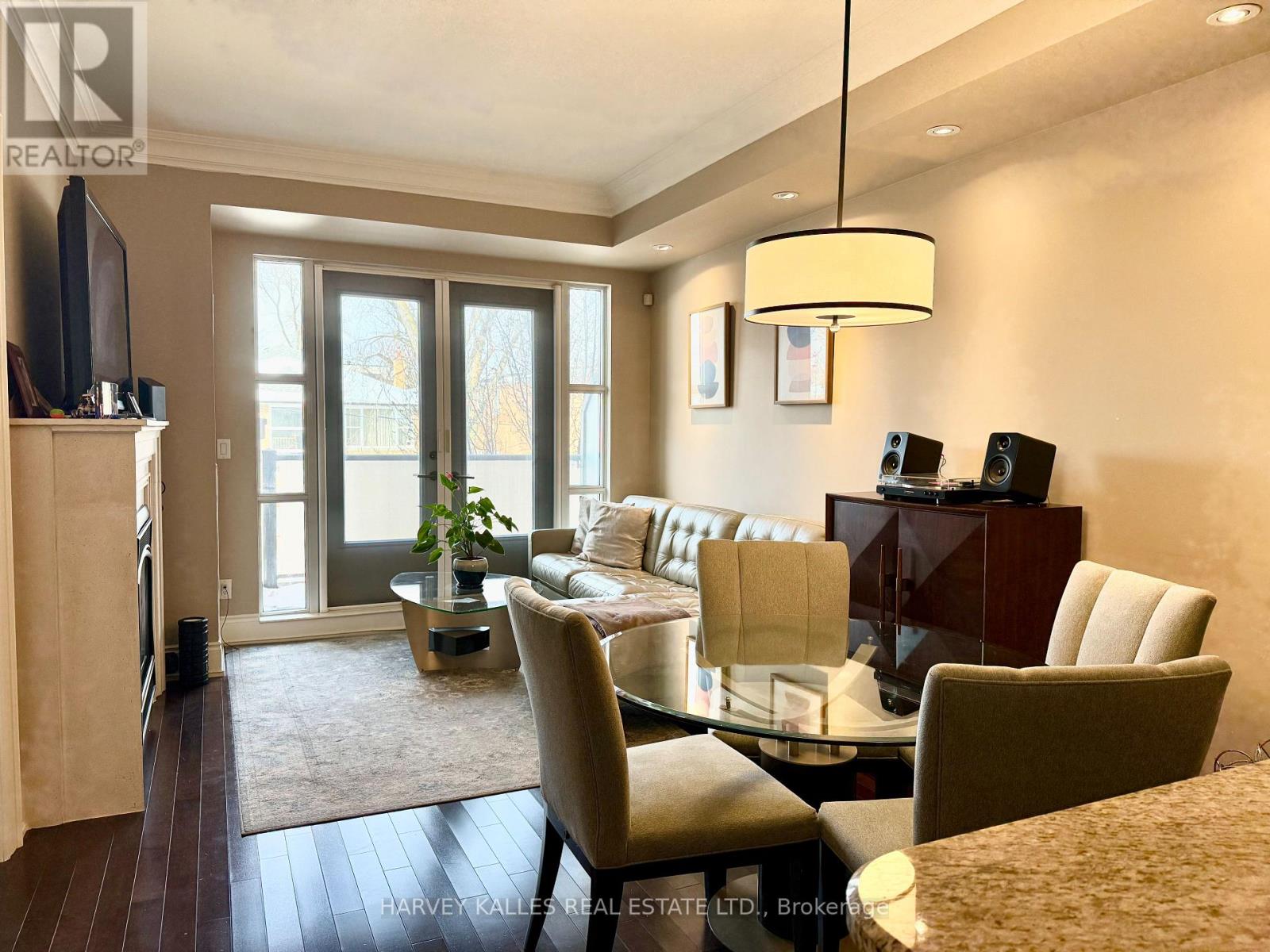 317 - 1717 Avenue Road, Toronto, Ontario  M5M 3Y5 - Photo 2 - C12866866