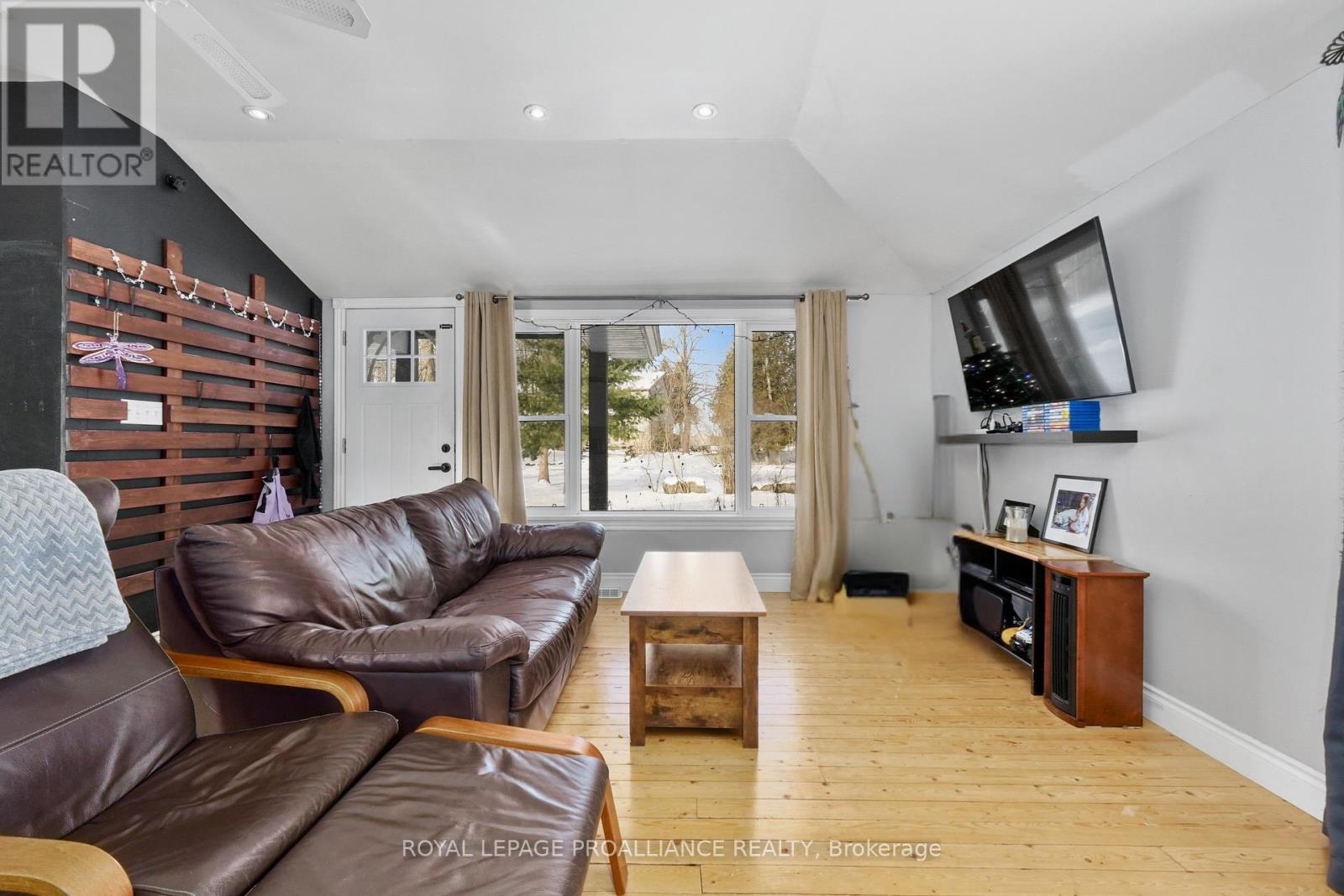 137 Puffball Inn Road, Trent Hills, Ontario  K0L 1L0 - Photo 12 - X12609288