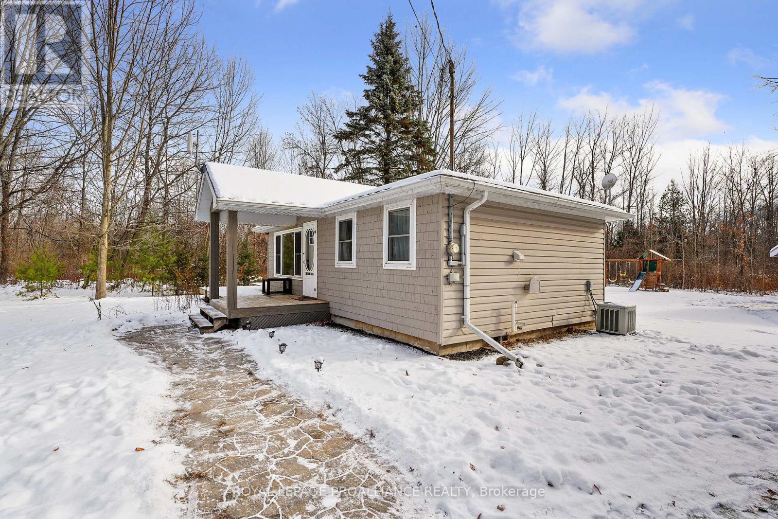 137 Puffball Inn Road, Trent Hills, Ontario  K0L 1L0 - Photo 6 - X12609288