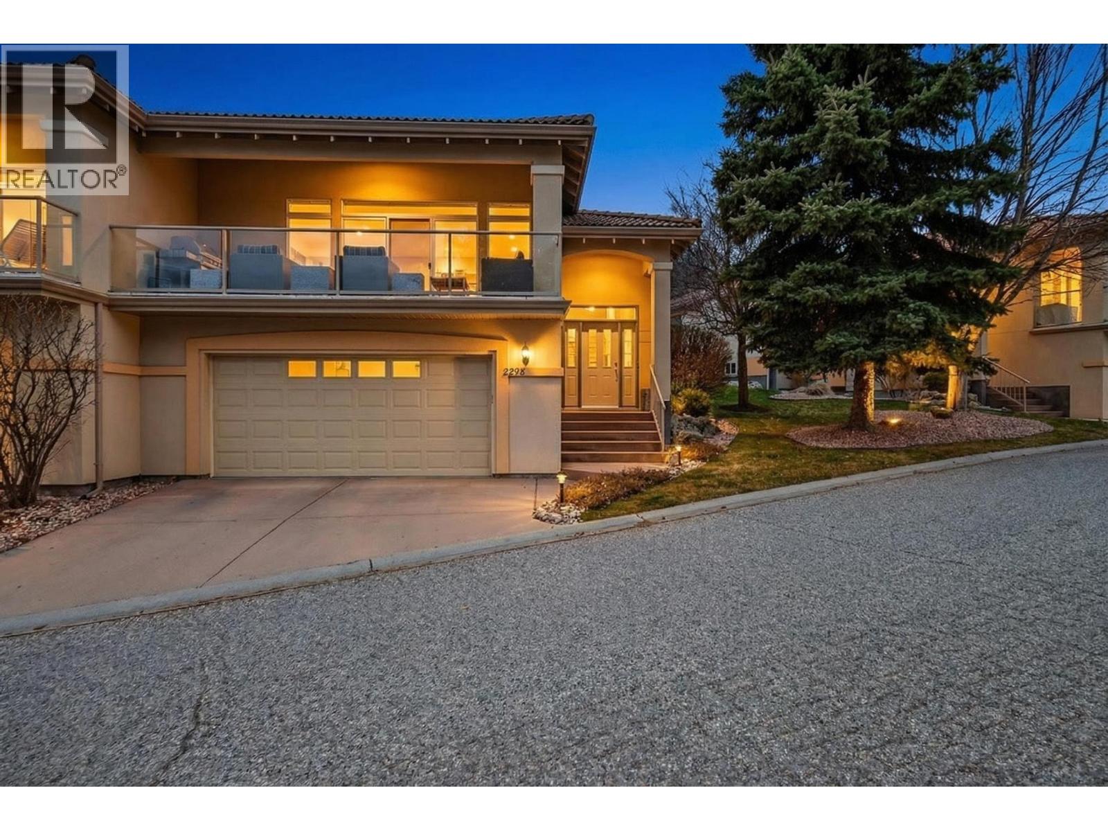 2298 Country Club Drive, Kelowna, British Columbia
