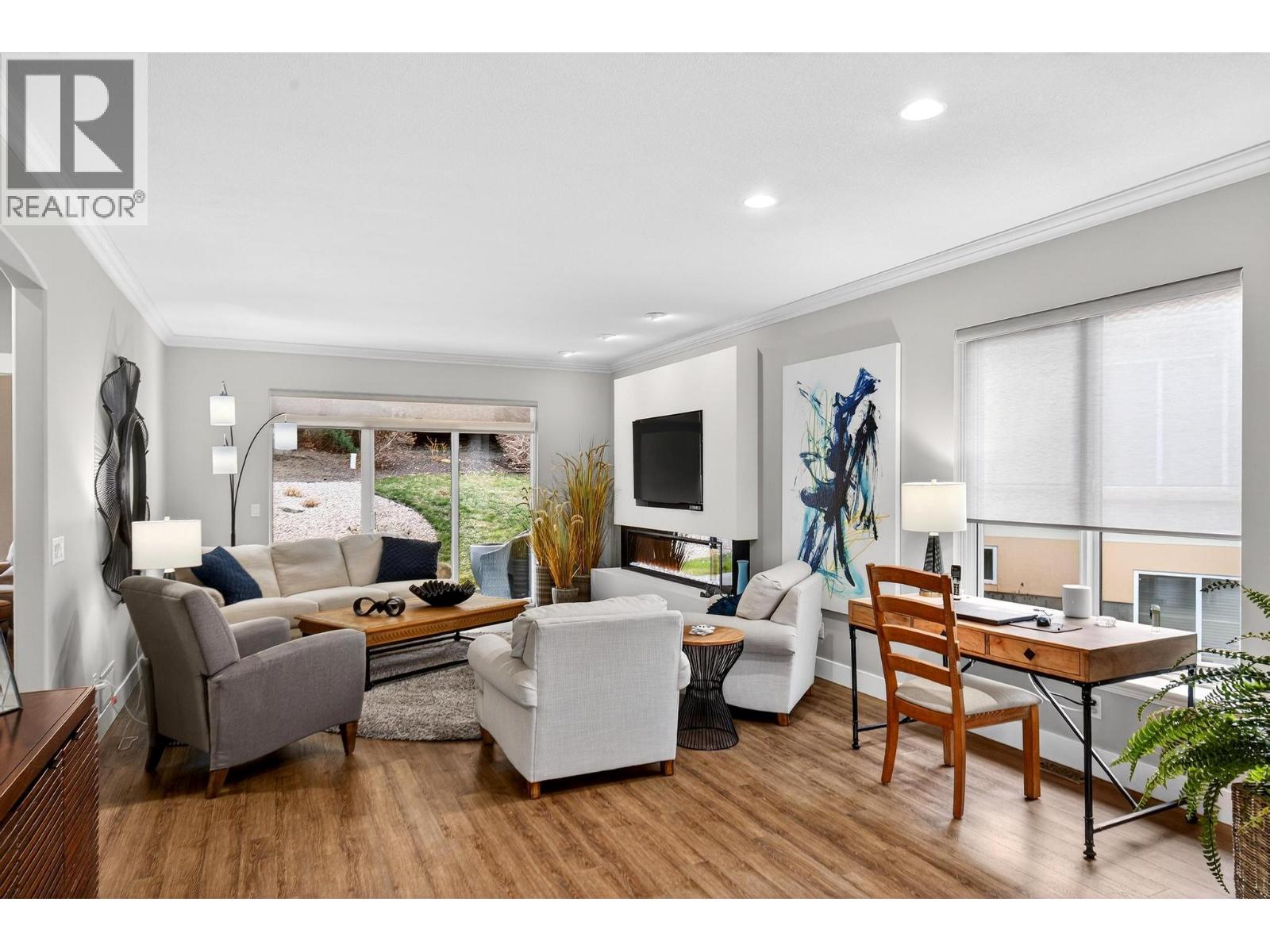 2298 Country Club Drive, Kelowna, British Columbia  V1V 2M6 - Photo 10 - 10377976