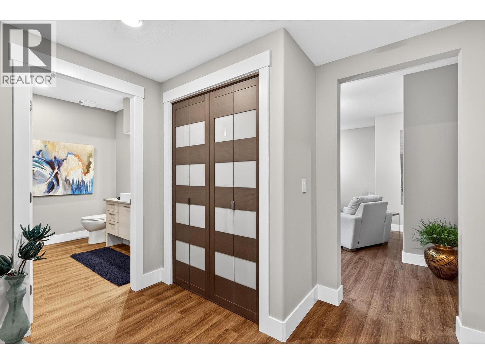 2298 Country Club Drive, Kelowna, British Columbia  V1V 2M6 - Photo 28 - 10377976