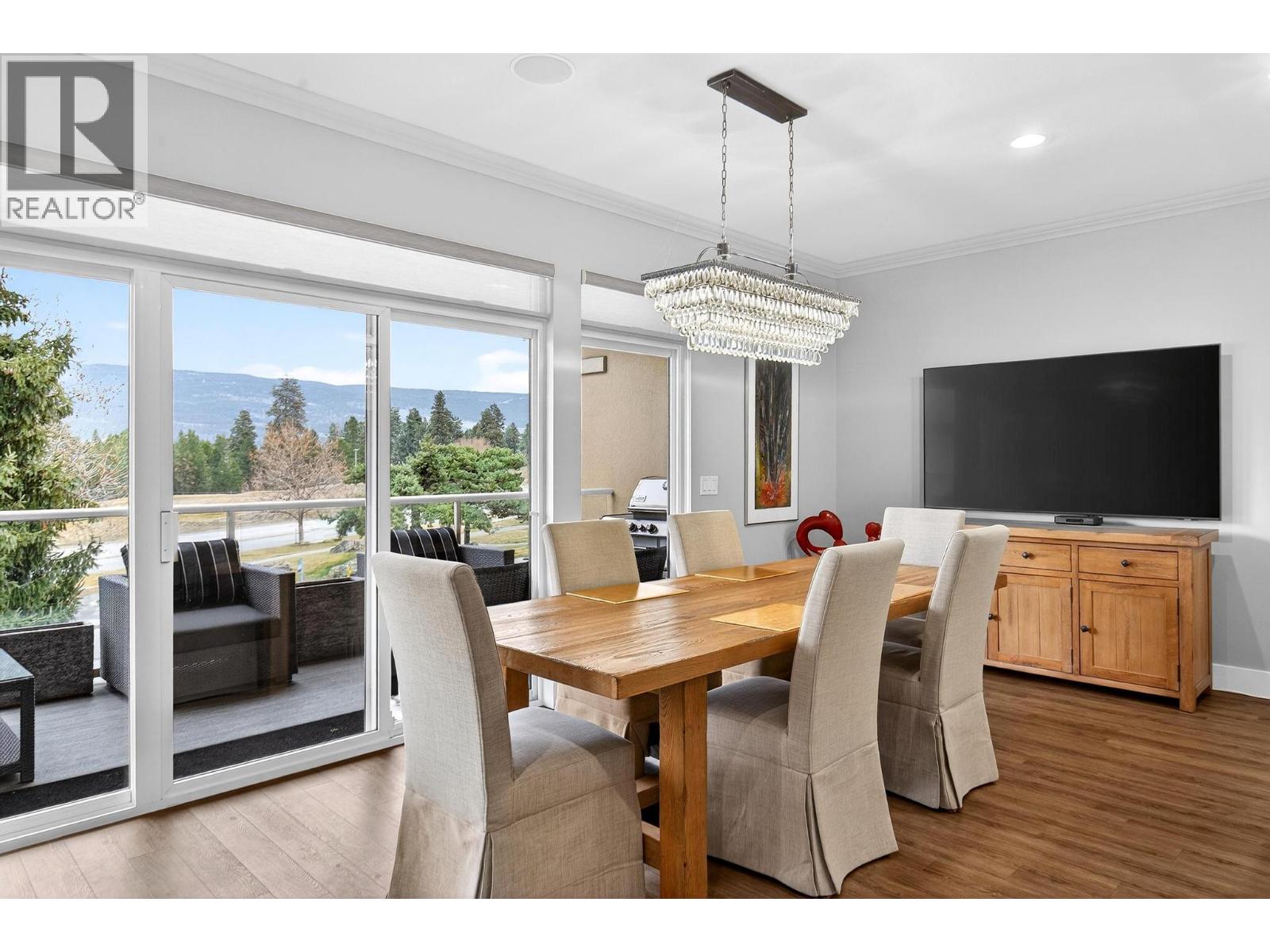 2298 Country Club Drive, Kelowna, British Columbia  V1V 2M6 - Photo 6 - 10377976